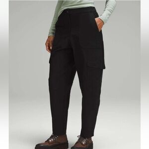 Lululemon Light Utilitech Cargo